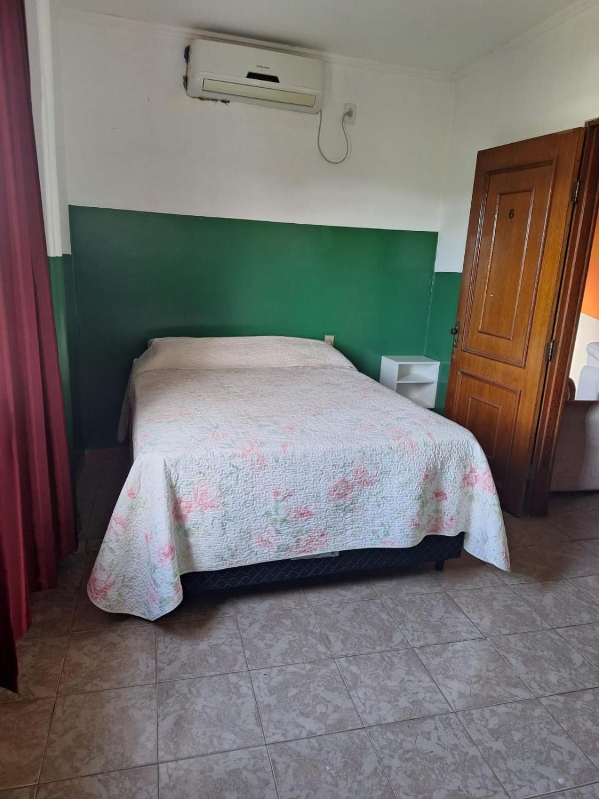 Pousada Hotel Araguaia Aragarcas Ngoại thất bức ảnh