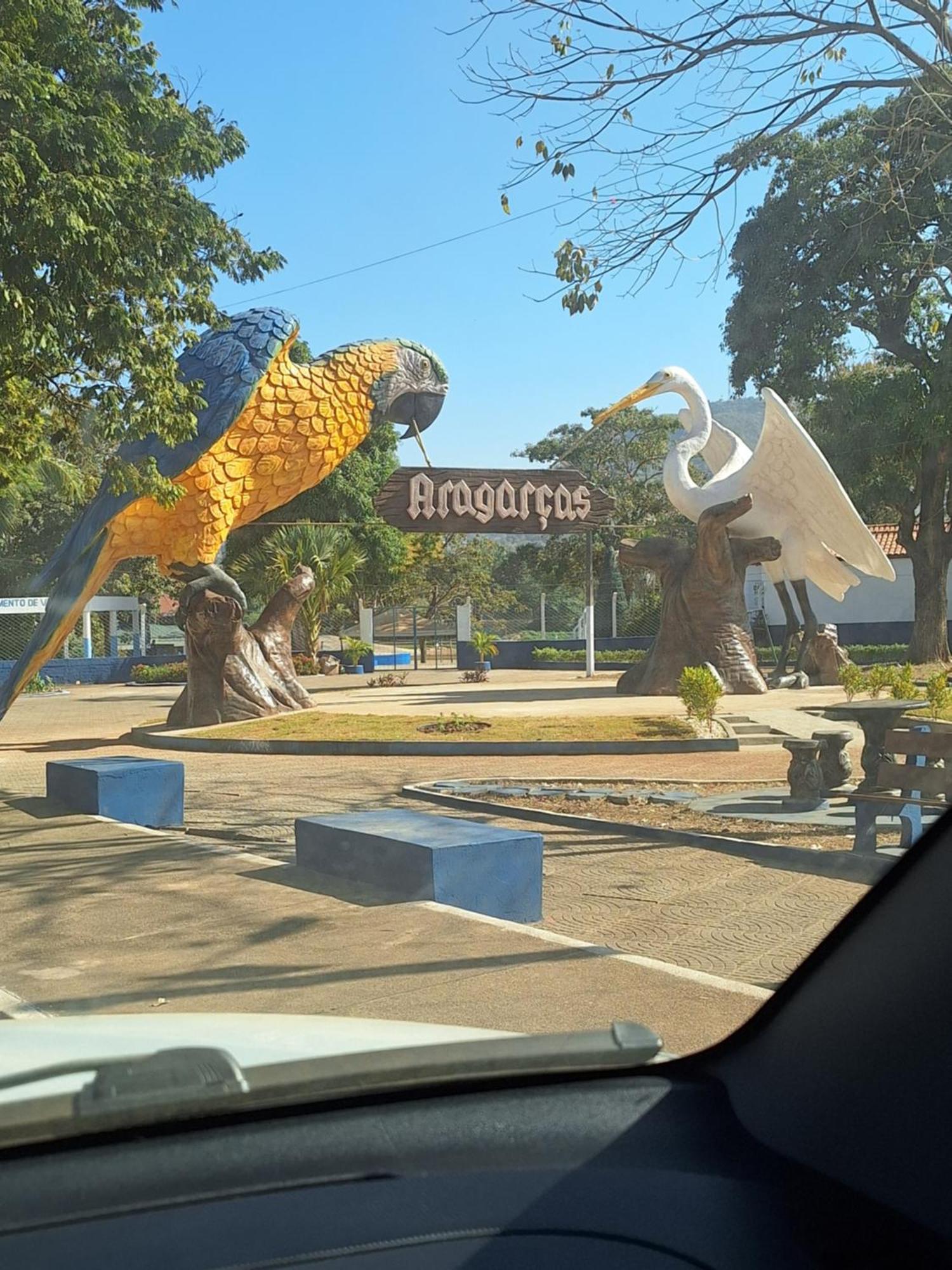 Pousada Hotel Araguaia Aragarcas Ngoại thất bức ảnh